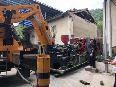 尾臂吊作業(yè)現(xiàn)場